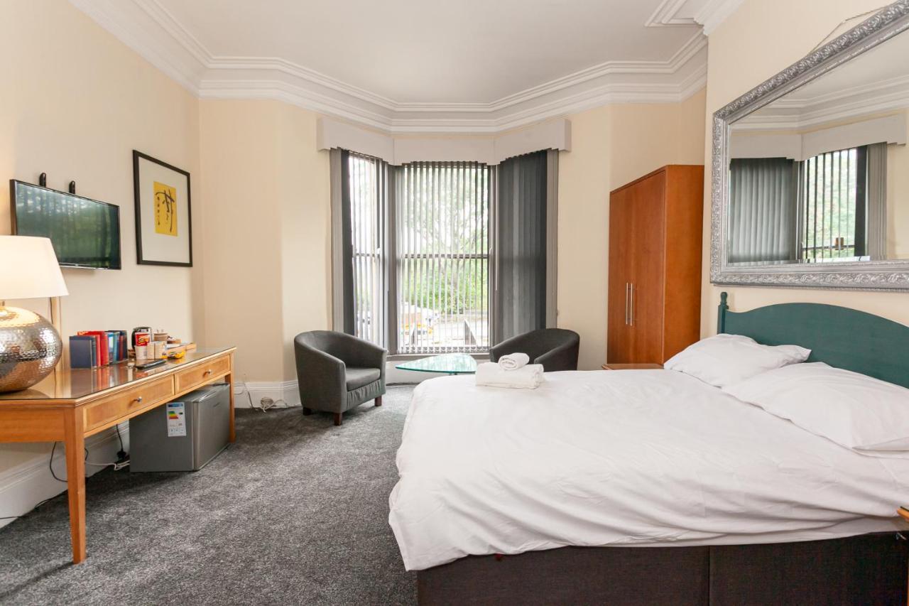 Townhouse No 12 Hotel Huddersfield Luaran gambar