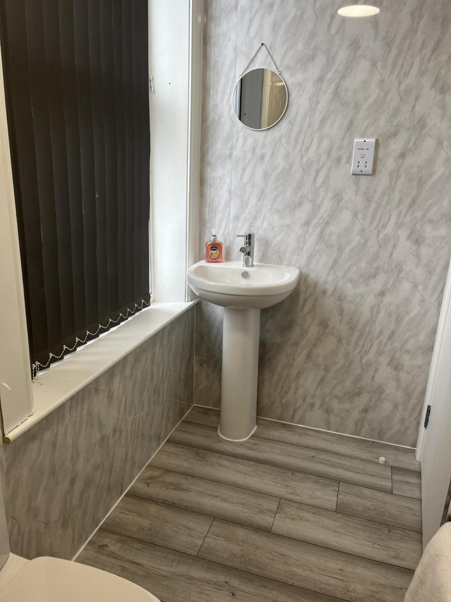 Townhouse No 12 Hotel Huddersfield Luaran gambar