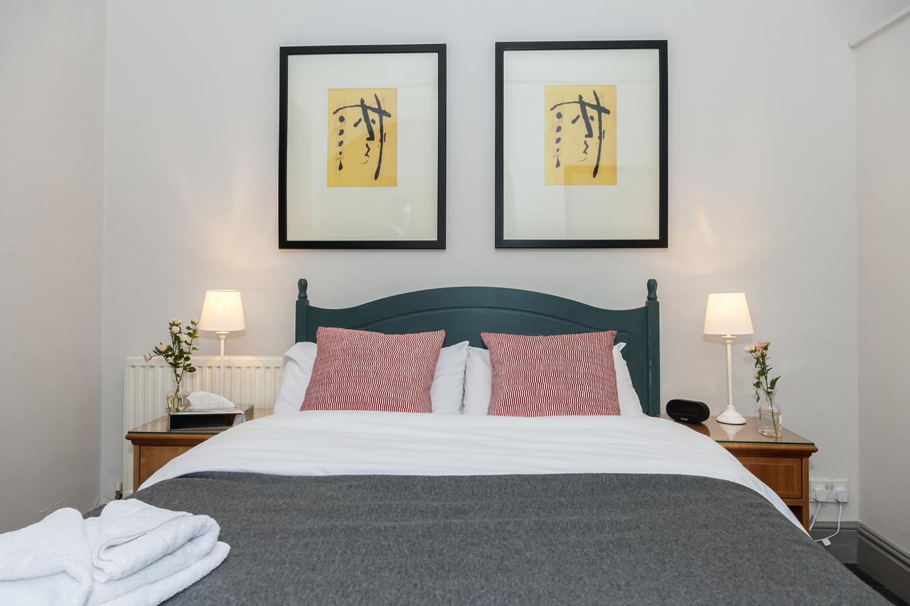 Townhouse No 12 Hotel Huddersfield Luaran gambar